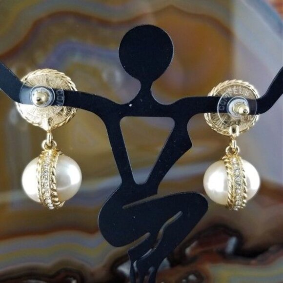 SWAROVSKI Crystal Pearl Earrings Swan Logo - Picture 7 of 7